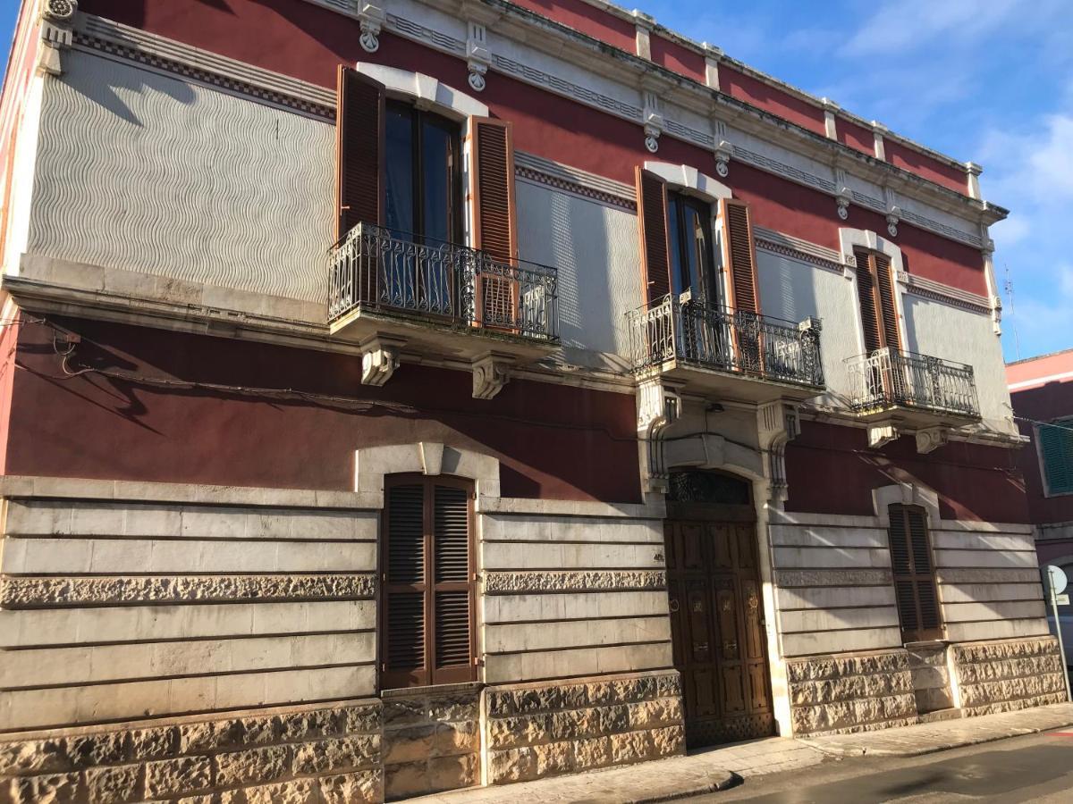 Palazzo De Bellis Vitti Nella Citta Delle Grotte Bed & Breakfast Castellana Grotte Exterior photo